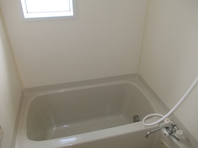 Ｙ．クルメン 風呂画像