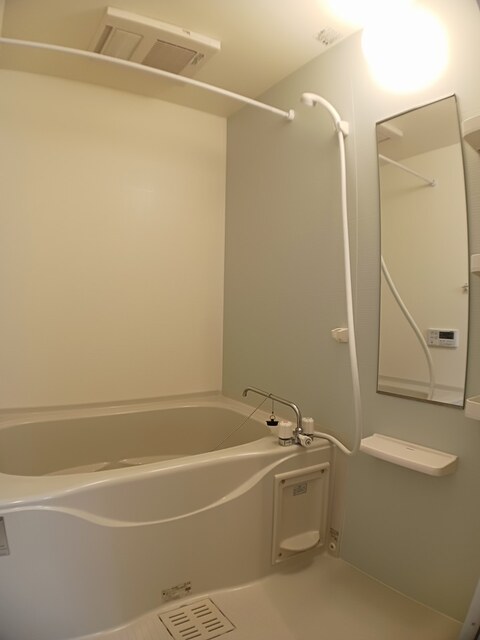 メゾンアンソレイユⅠ 風呂画像