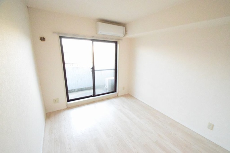 メゾン・ド・ビザール ベッドルーム