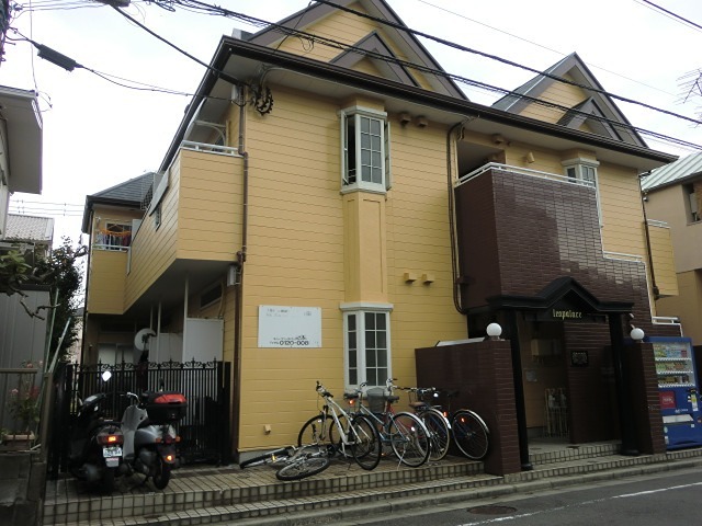 レオパレス花の木 105号室 外観