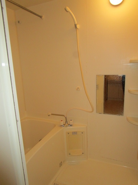 ステイブル・セトル 風呂画像