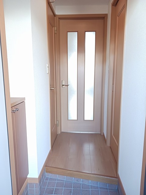 ツインスターＡ 玄関