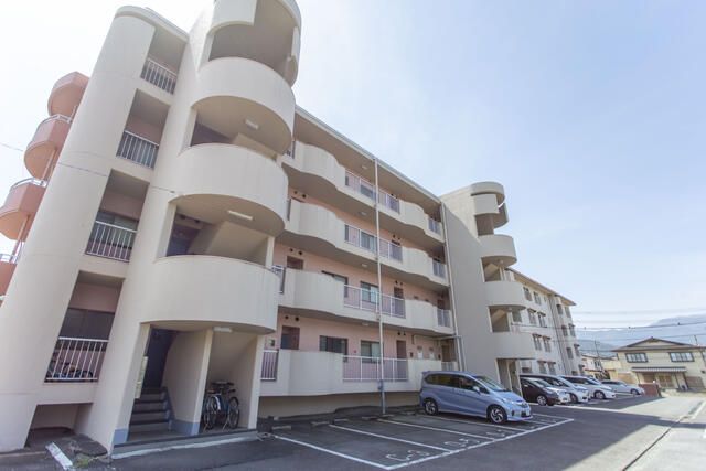 泰山ハイツ 外観