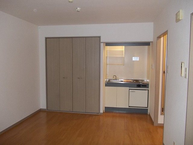 サン摩里 リビング