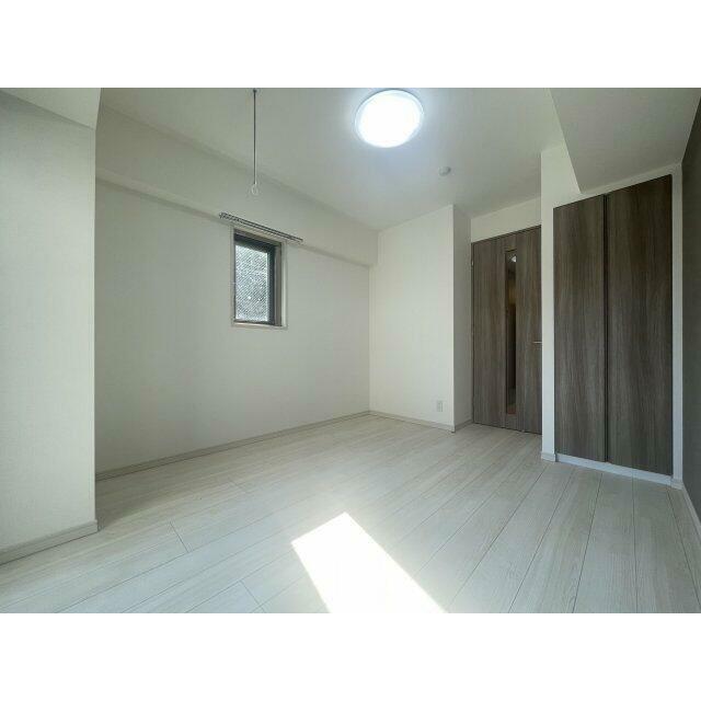 エヌステージ秦野駅前 ベッドルーム