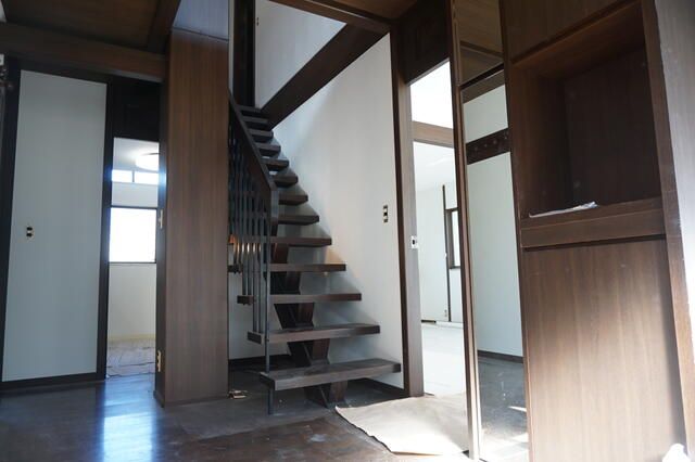 鎌倉台戸建て 玄関