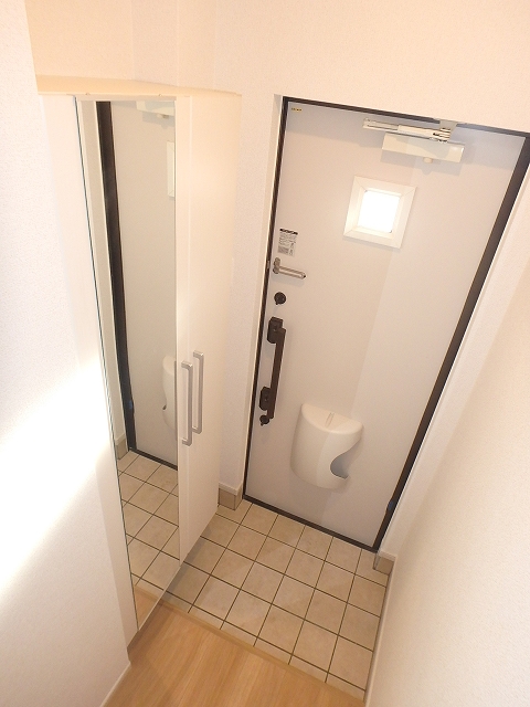 ボン・ボヌール 玄関