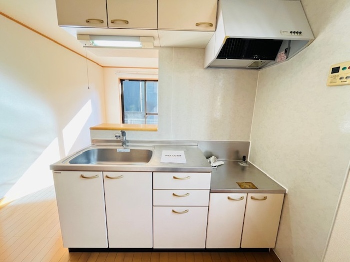 フレアウエスト キッチン