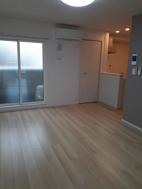 マロン　グロリア リビング