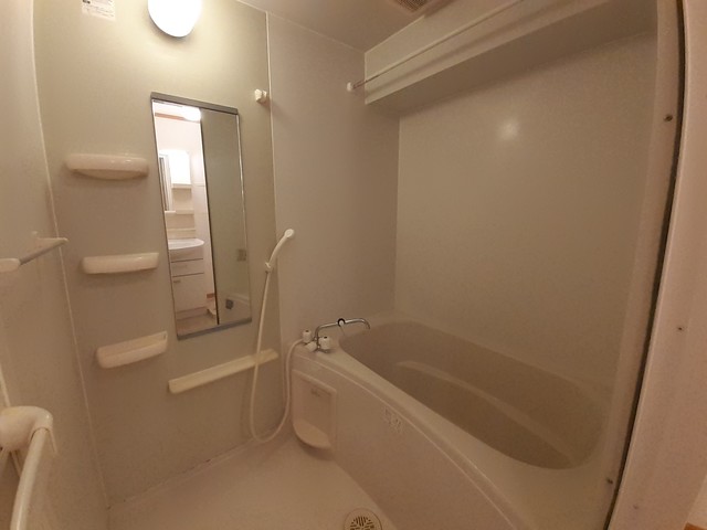 ソフィア 風呂画像