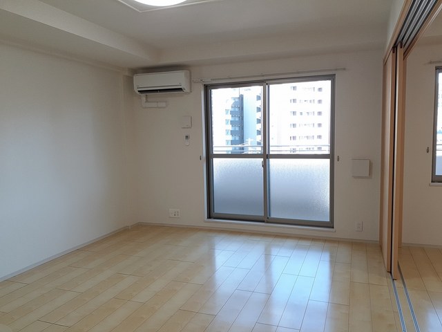 プレド・ルピナス リビング