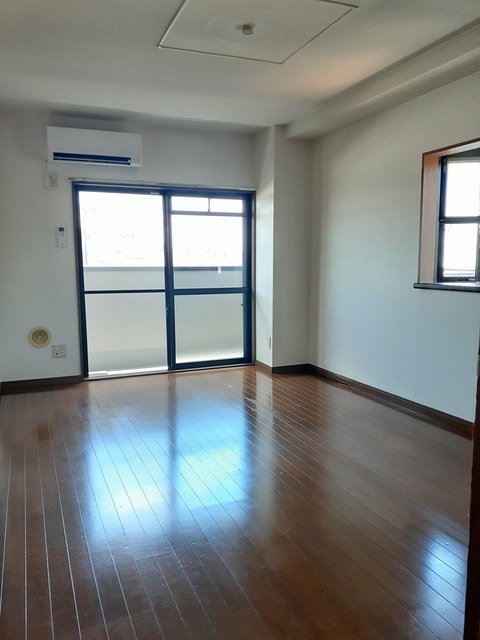 ソレアード リビング