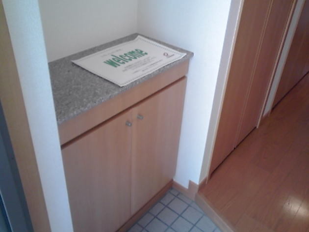 レケンス　アウローラ 玄関