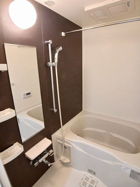 ヴィオラ　プリート 風呂画像