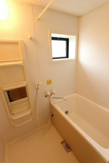 マーチ　梶塚 風呂画像