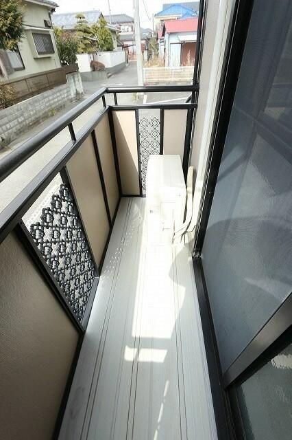 マーチ　梶塚 ベランダ