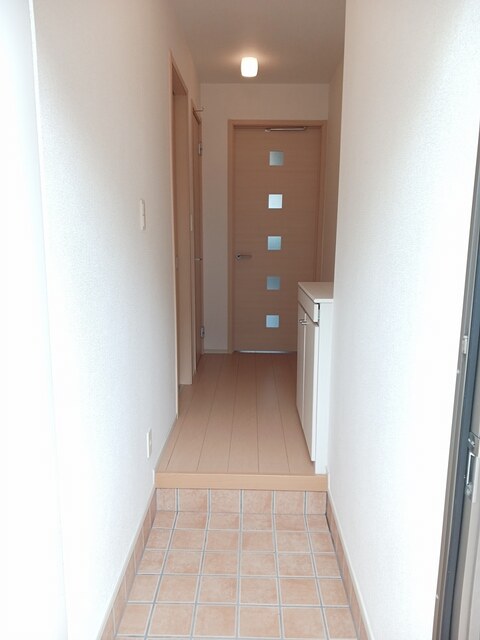 クラール曽比Ｂ 玄関