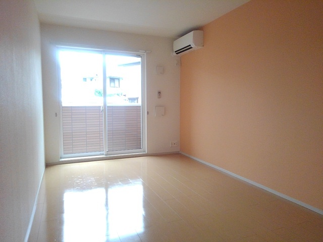 アドラブール・ピア リビング