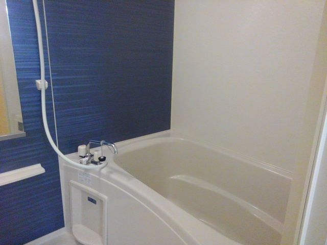 アドラブール・ピア 風呂画像