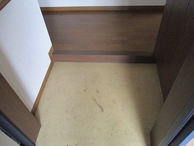 グランドエンブレム横浜 玄関