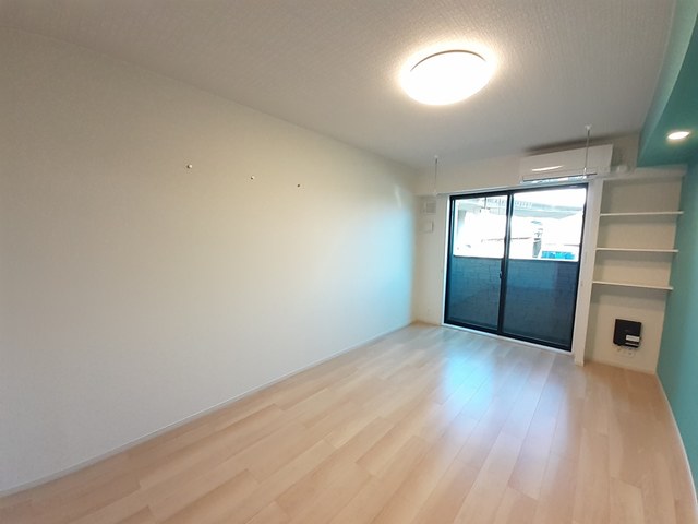 ソレアード・カミノ リビング