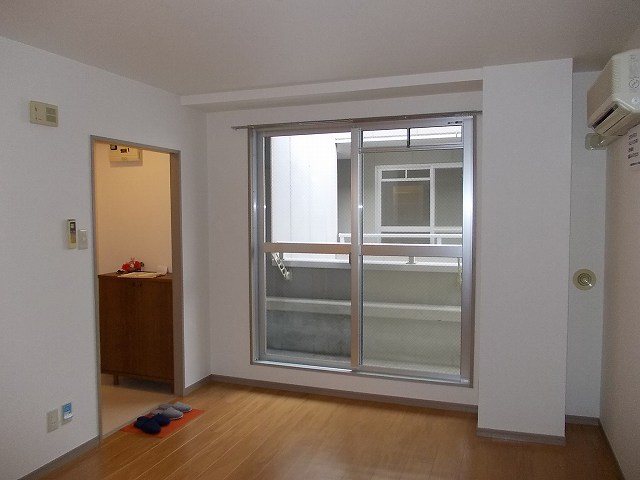 サン摩里 ベッドルーム