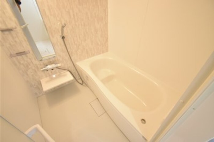 ホワイト キャッスル 風呂画像