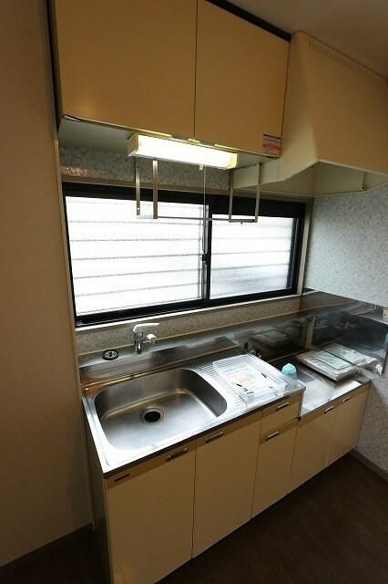 マーチ　梶塚 キッチン