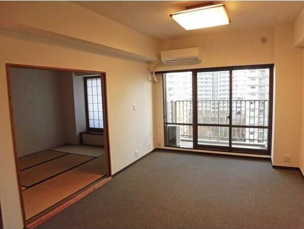 パークヒルズI棟 リビング