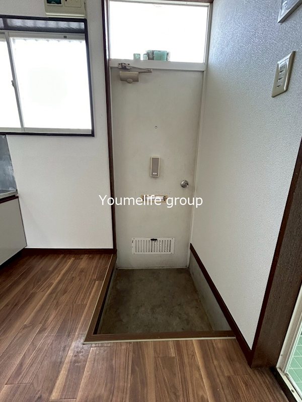 コーポ渡辺 玄関