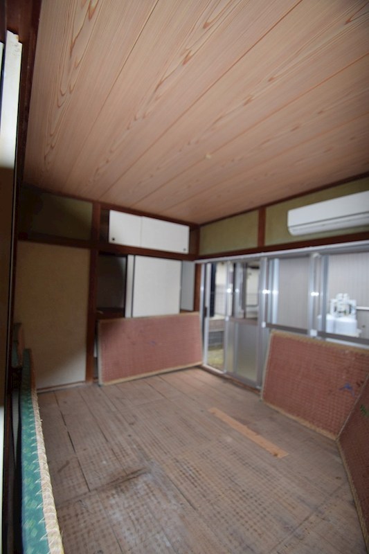 鳶尾青木貸家 ベッドルーム