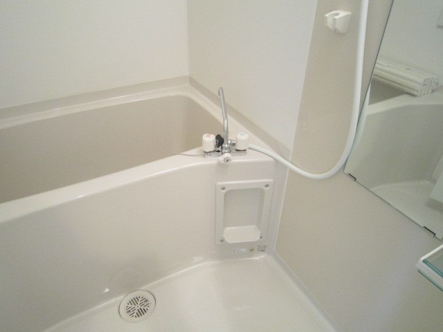 シェローナ2 風呂画像