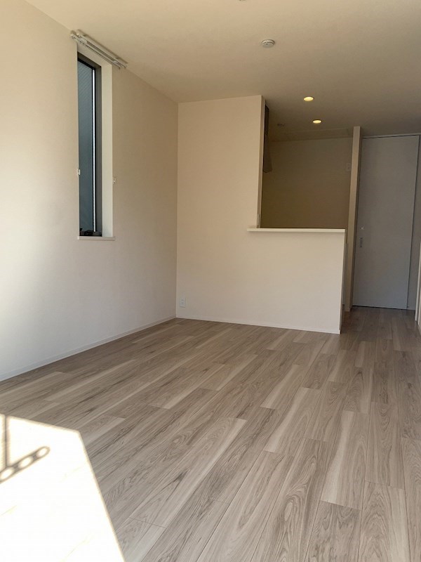 リバージュ元町Ⅰ リビング