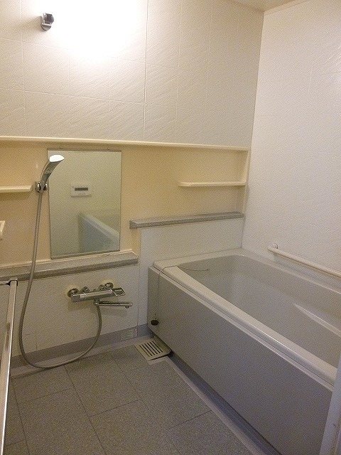 フォルスコート藤沢善行 風呂画像