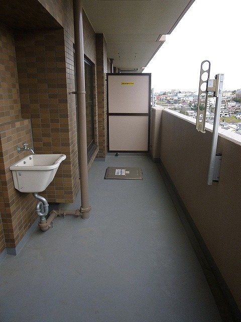 フォルスコート藤沢善行 ベランダ