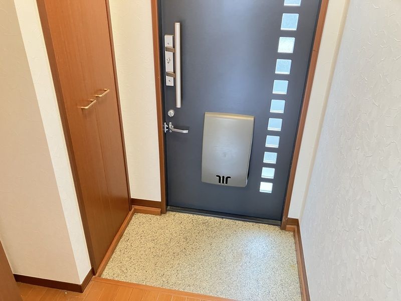 アズールGOTO 玄関
