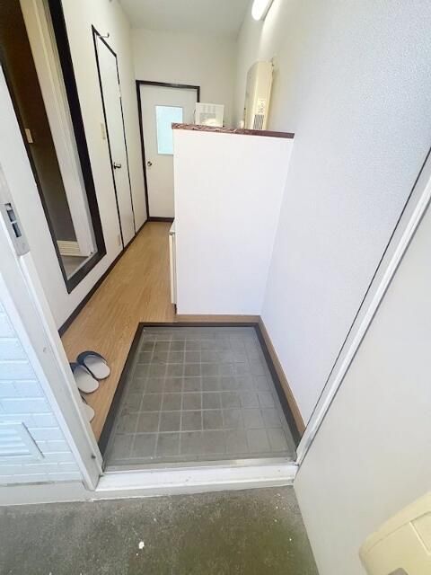 サンシティ新倉 玄関