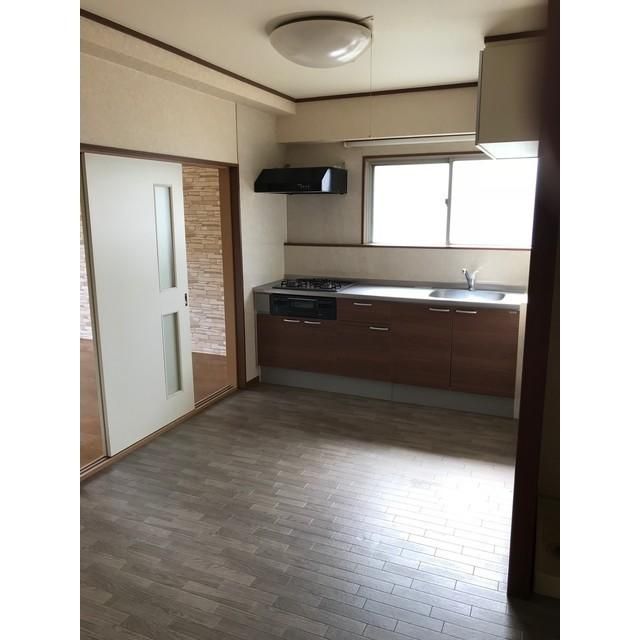 第２松田ビル リビング