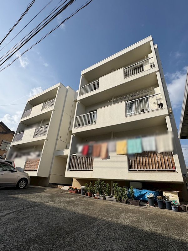 メゾン足柄 302号室 外観