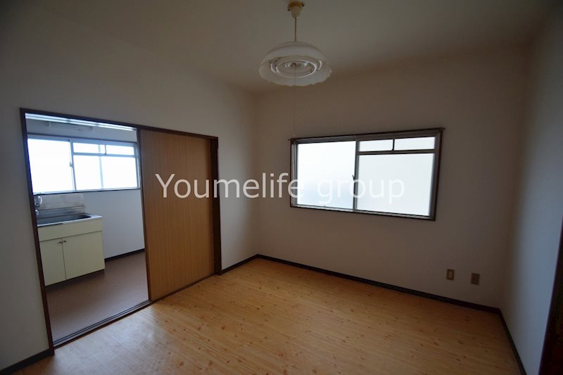 メゾン足柄 リビング