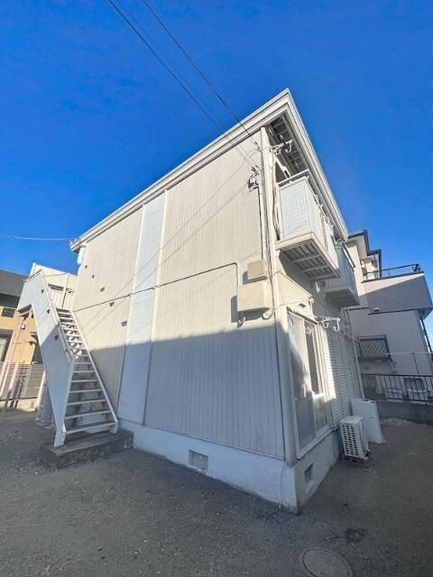 サンシティ新倉 202号室 外観