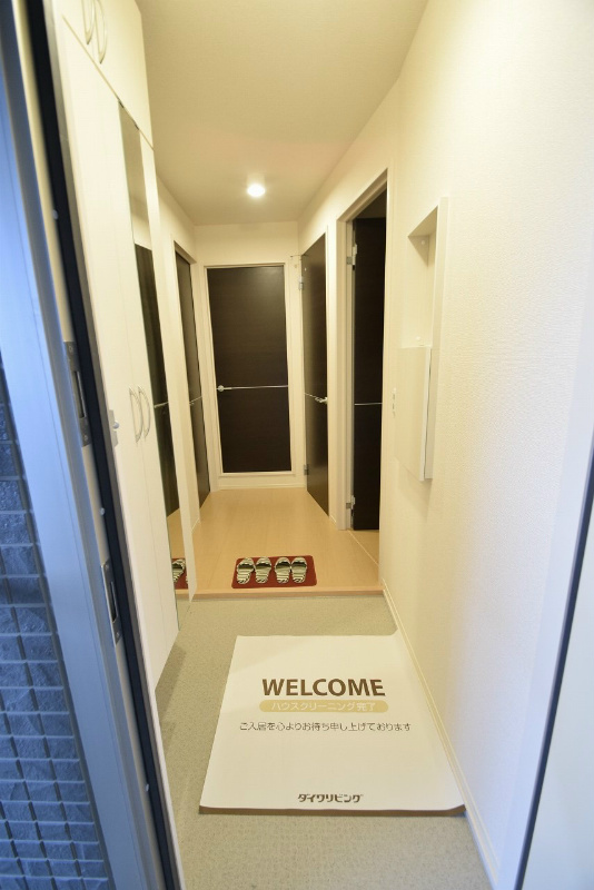 グランイーグルB 玄関