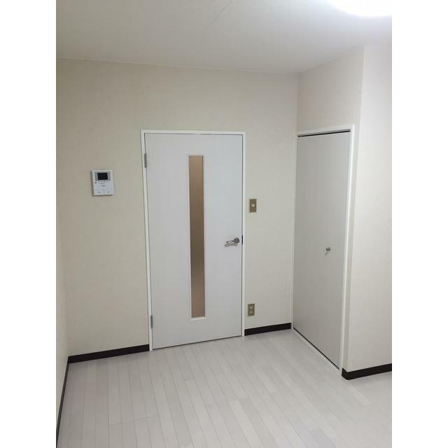 スカイパル鈴金 リビング