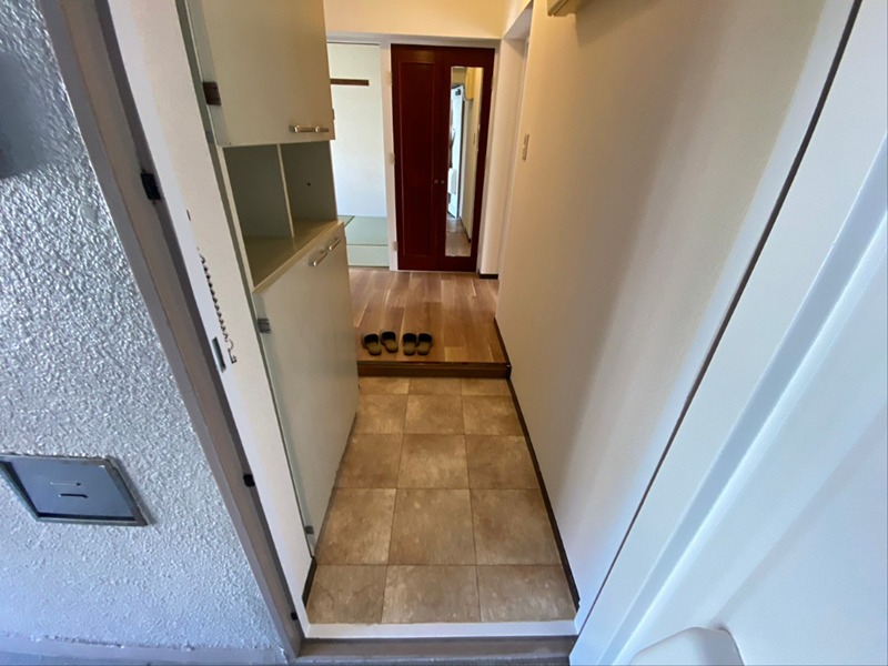 前田ハイツ 玄関