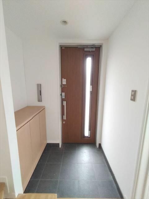 ハナミズキ　J棟 玄関