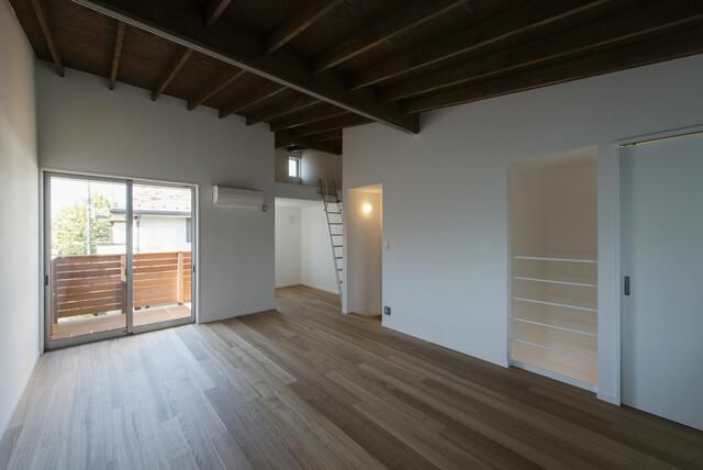 ハナミズキ　J棟 ベッドルーム