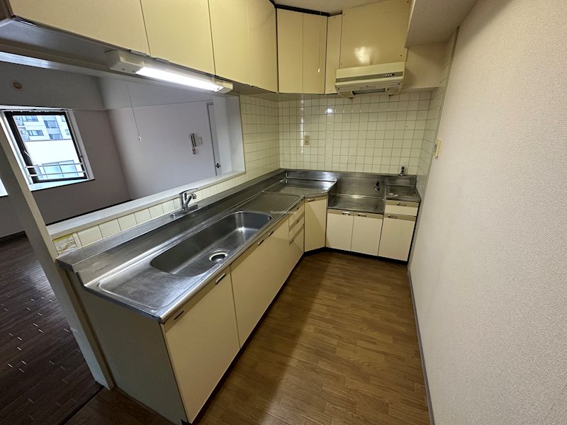 ビューハイム湘南 キッチン