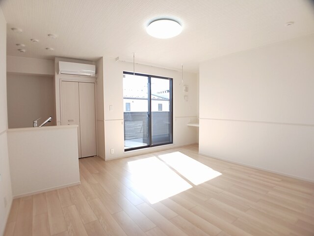 Ｈｉ－Ｒｏｓｅｔｔａ　Ａ リビング