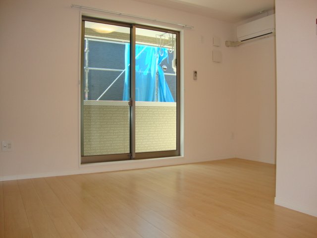 ルラーシュ リビング