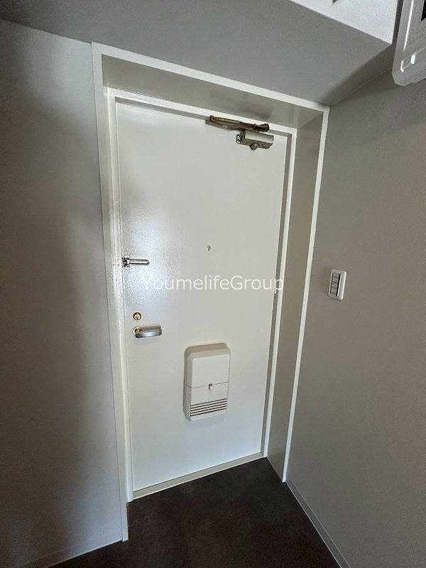 ベルカワナ 玄関